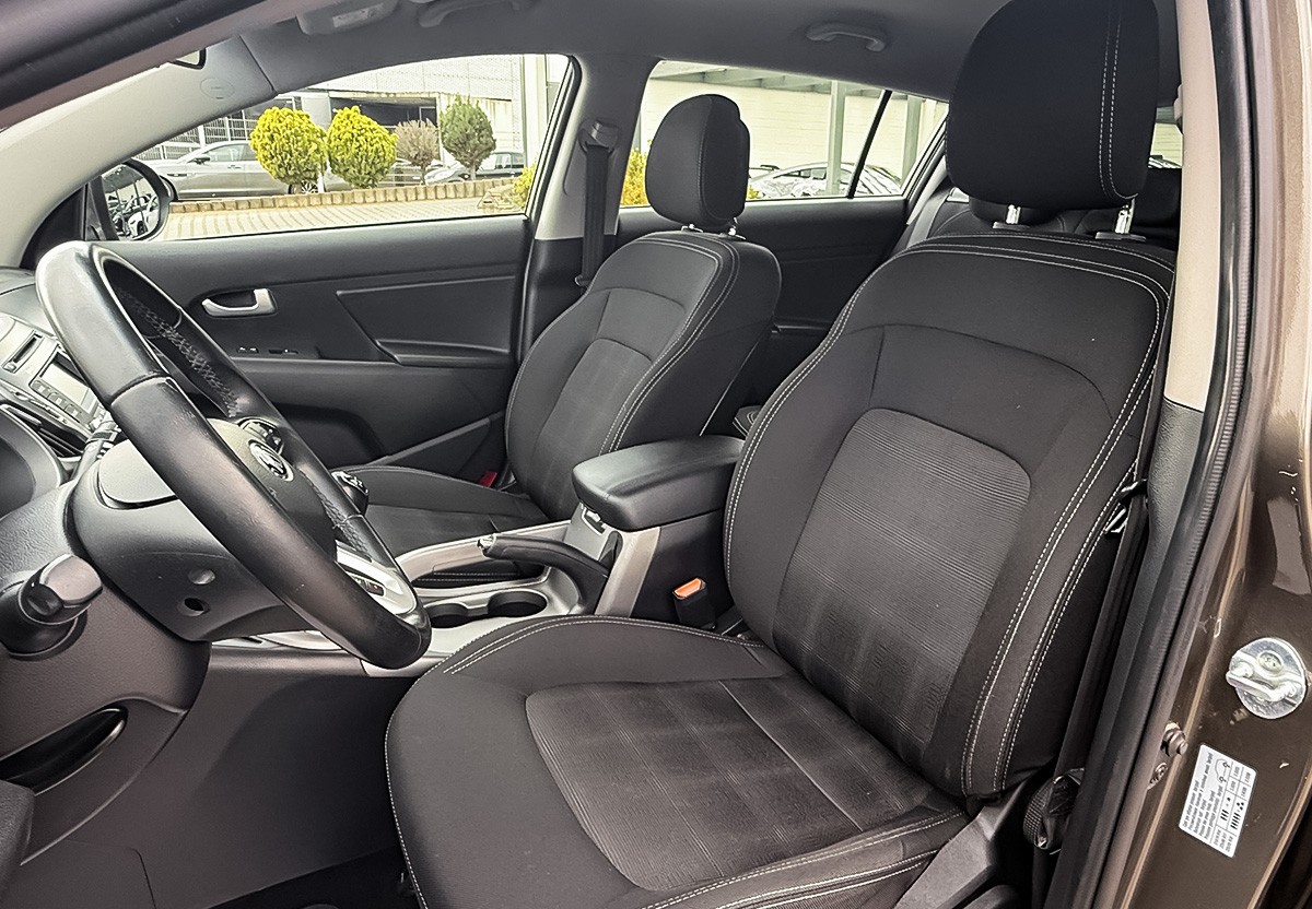 Kia Sportage 1,7 CRDi Attract 2WD