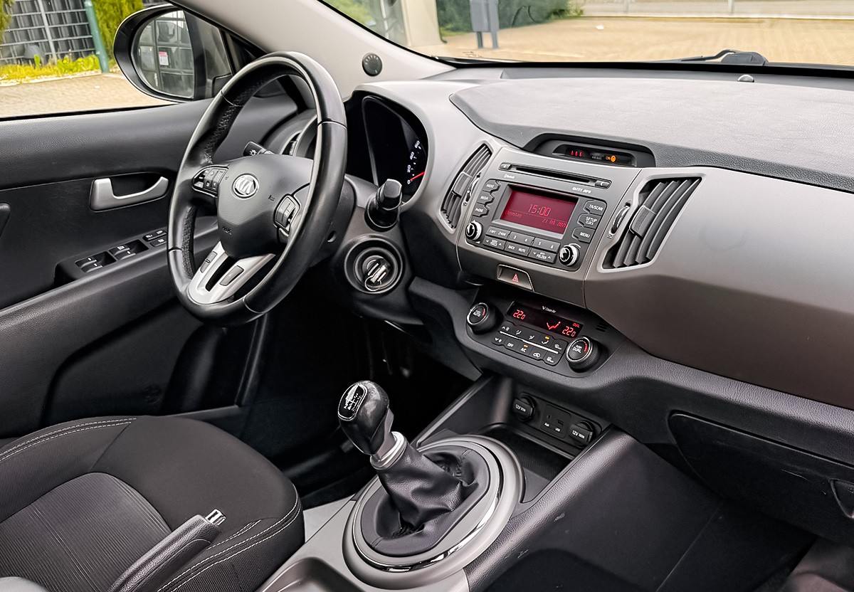 Kia Sportage 1,7 CRDi Attract 2WD