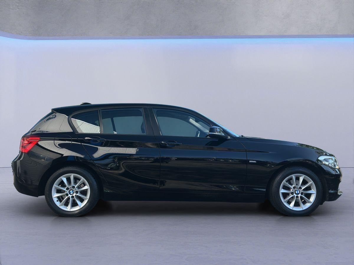 BMW 118 i  LED/H&K/SHZ/Klima/PDC
