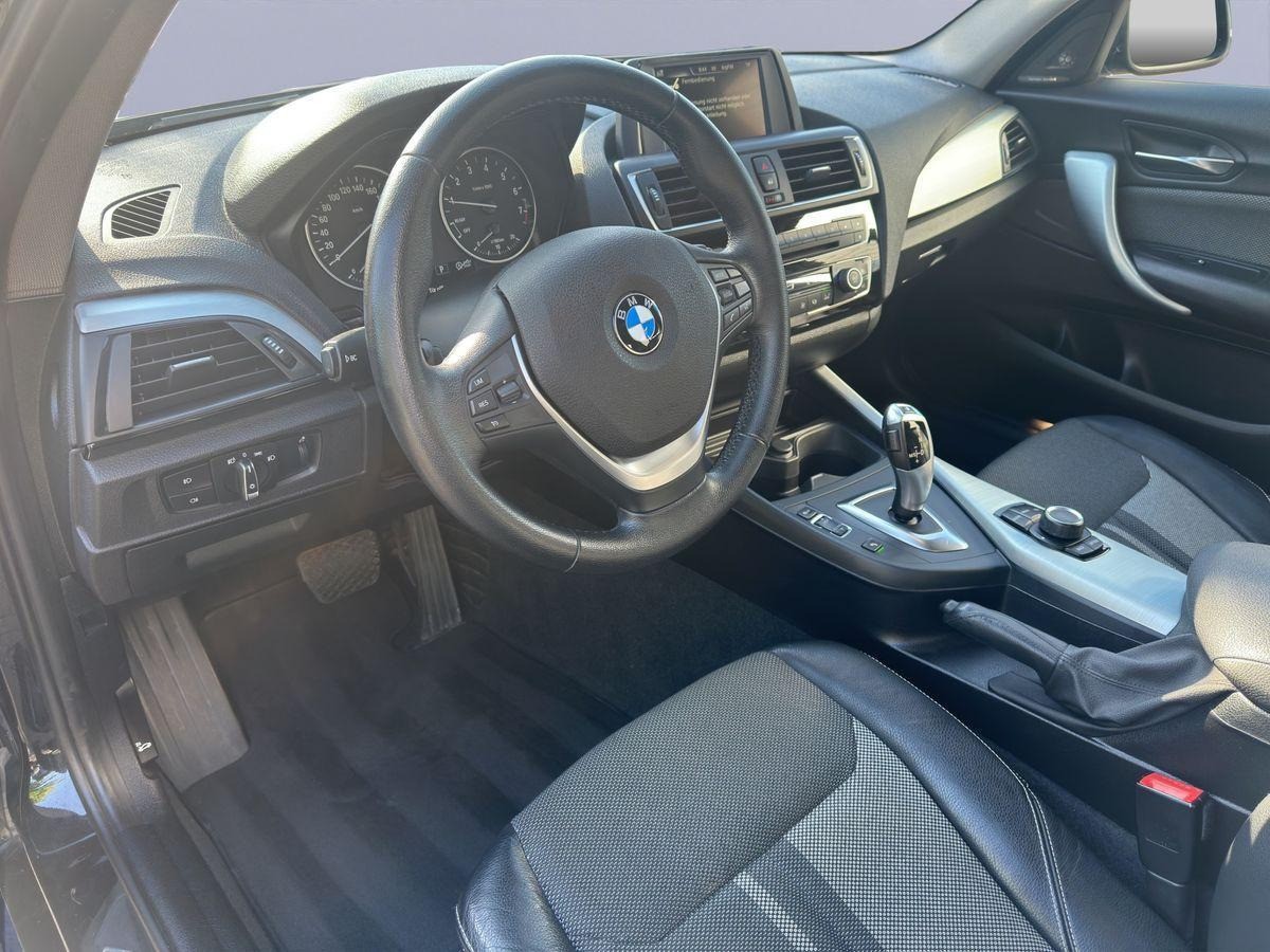 BMW 118 i  LED/H&K/SHZ/Klima/PDC