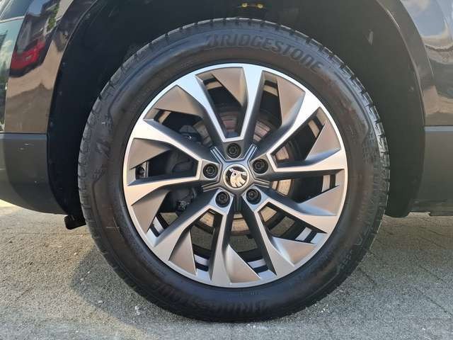Skoda Karoq 2.0 TDI Clever KLIMA / NAVI / LED / KAMERA / SITZH