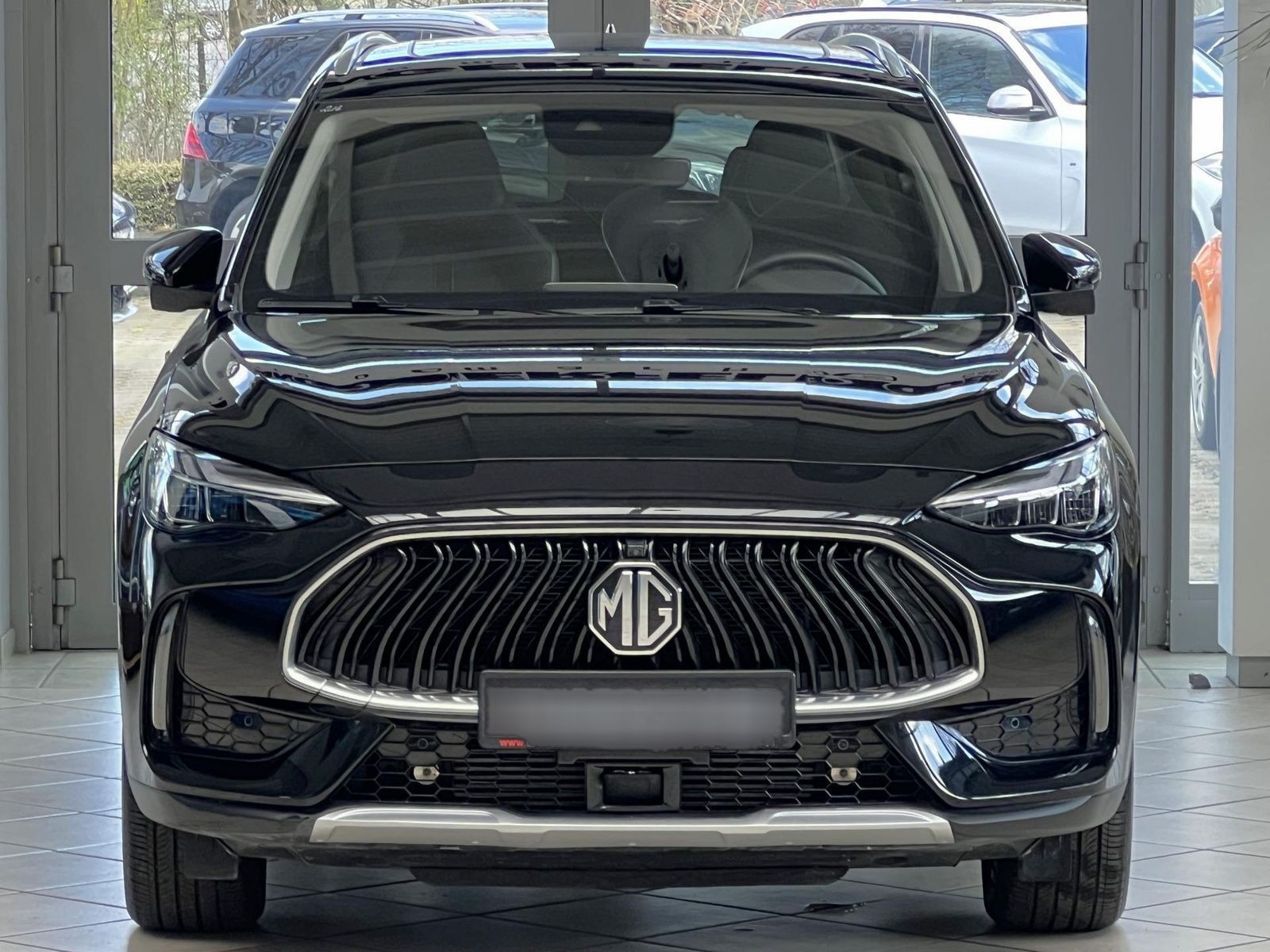 MG HS Luxury*ACC*360°*PANO*SHZ*NAV*CARPLAY*AMBI