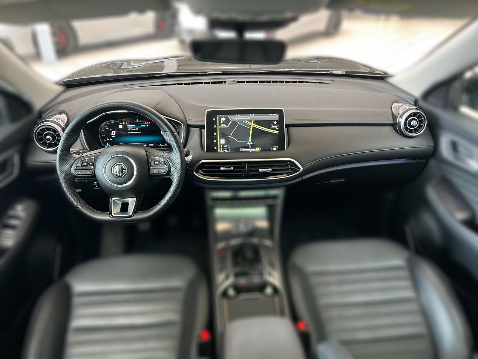 MG HS Luxury*ACC*360°*PANO*SHZ*NAV*CARPLAY*AMBI