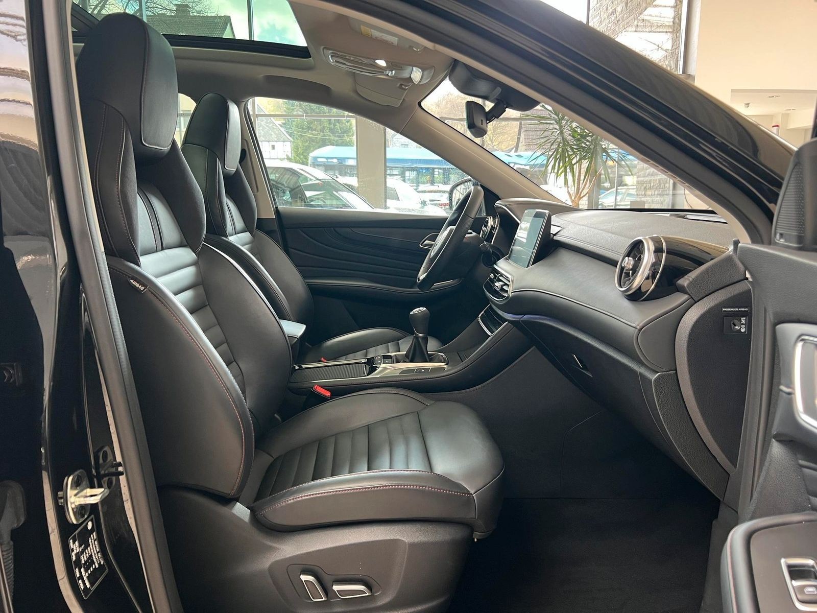 MG HS Luxury*ACC*360°*PANO*SHZ*NAV*CARPLAY*AMBI