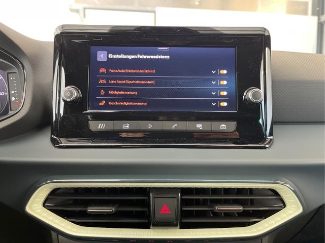 Seat Ibiza Facelift Style 80PS Voll-LED+Kessy+PDC+...