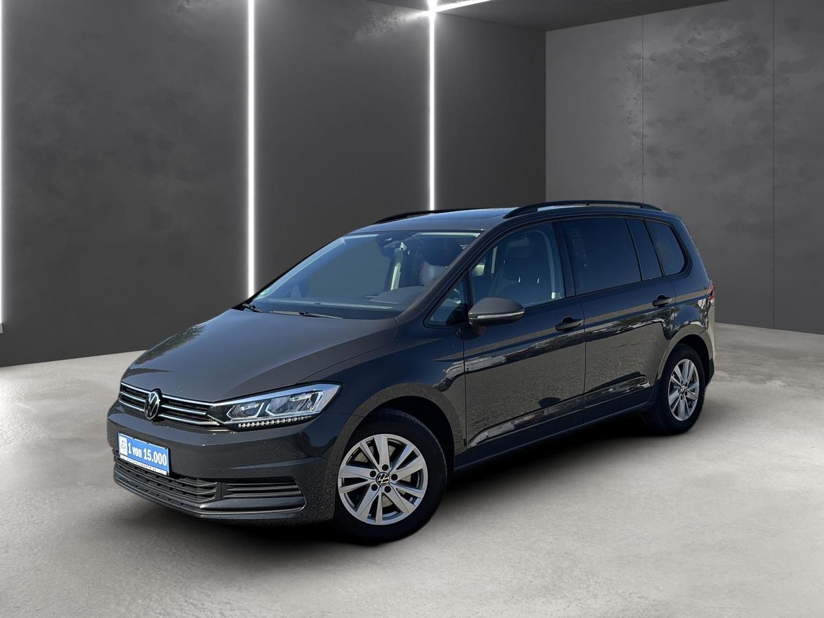 Volkswagen Touran 1.5 TSI *LED* SHZ* DSG* Panodach