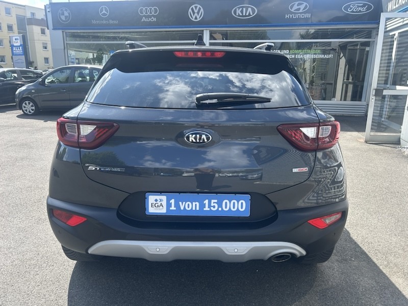 Kia Stonic 1.0 T-GDI DCT PLATINUM EDITION AUTOM*LEDER*SSD*R-CAM