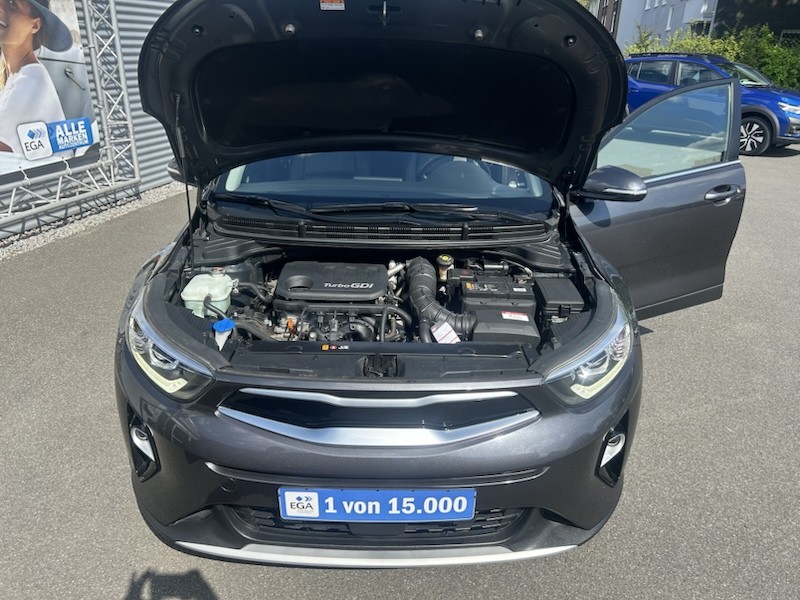 Kia Stonic 1.0 T-GDI DCT PLATINUM EDITION AUTOM*LEDER*SSD*R-CAM
