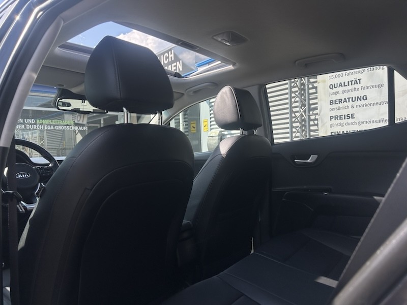 Kia Stonic 1.0 T-GDI DCT PLATINUM EDITION AUTOM*LEDER*SSD*R-CAM