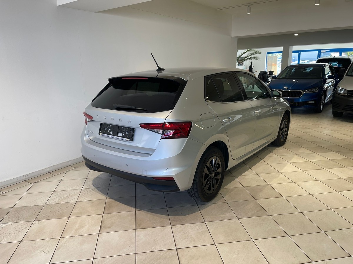 Skoda Fabia 1.0l TSI Top Selection 5J Garantie 