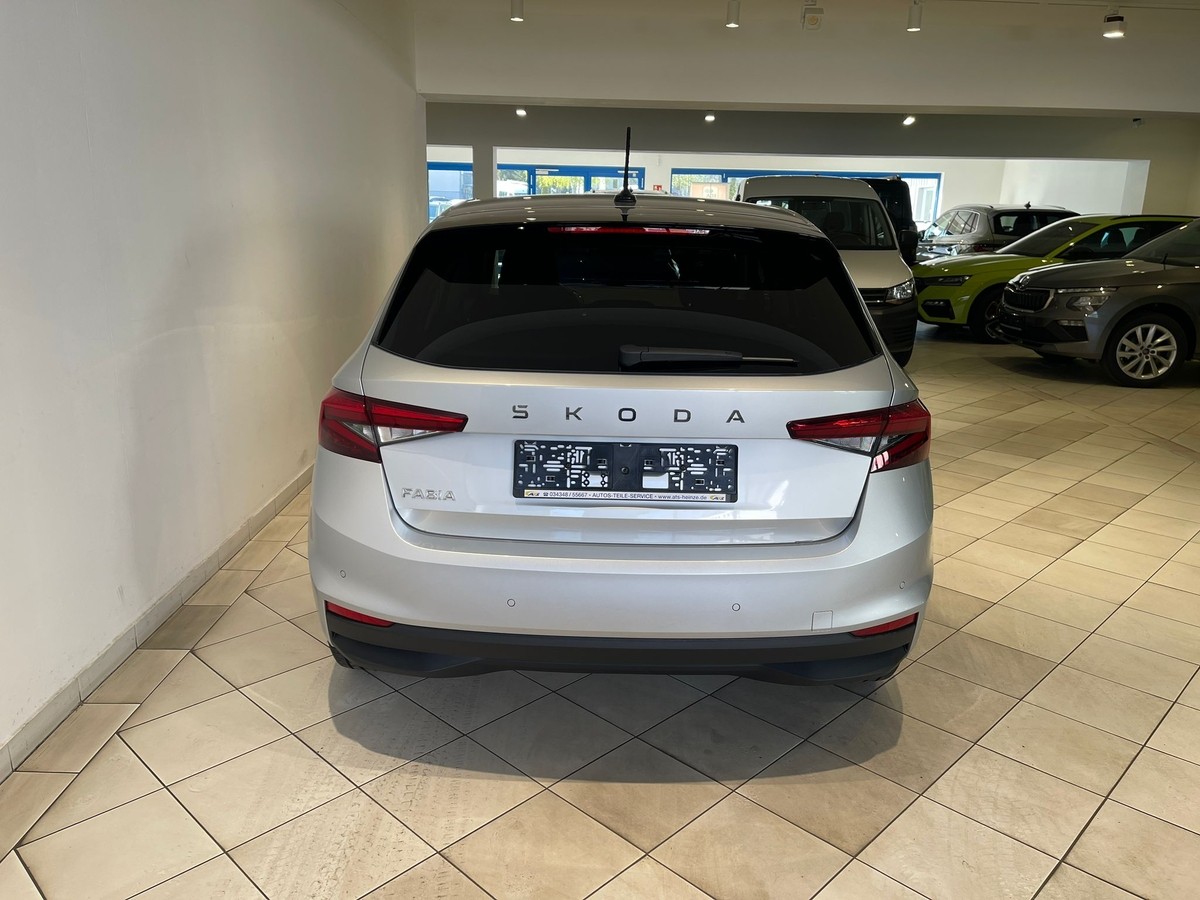 Skoda Fabia 1.0l TSI Top Selection 5J Garantie 