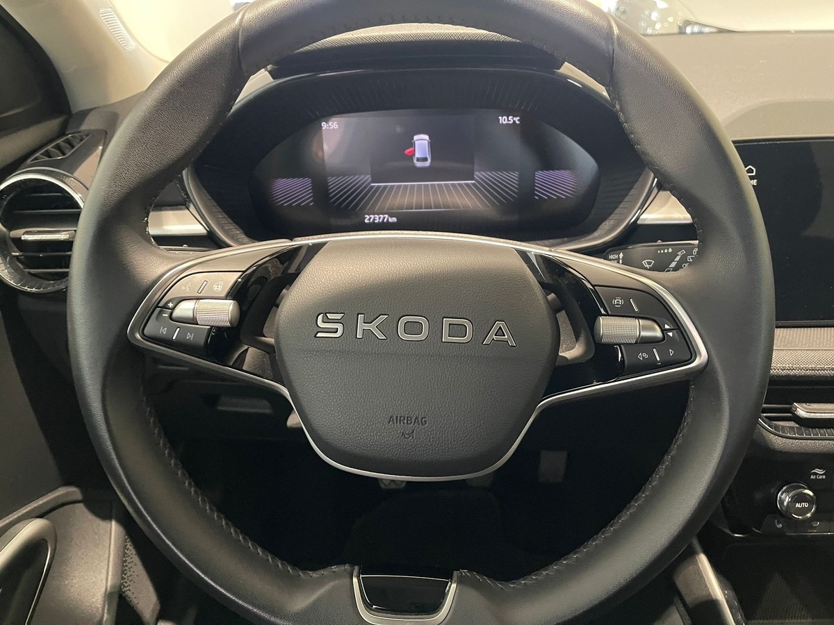 Skoda Fabia 1.0l TSI Top Selection 5J Garantie 
