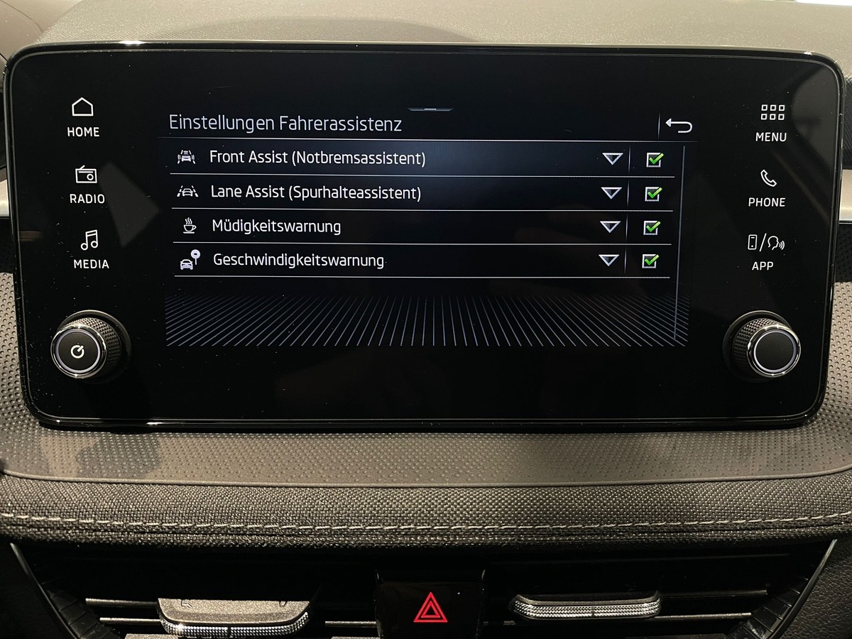 Skoda Fabia 1.0l TSI Top Selection 5J Garantie 
