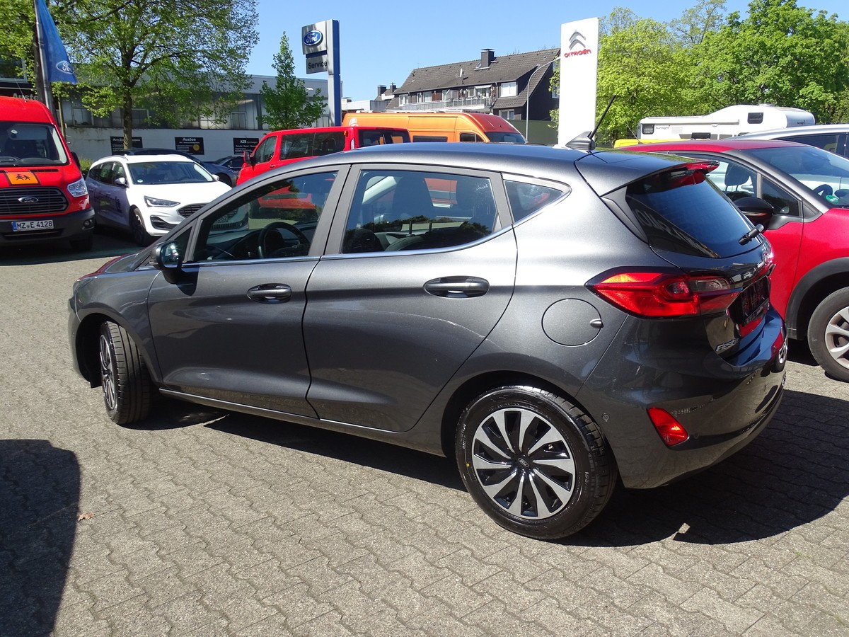 Ford Fiesta 1.0 EcoBoost Hybrid MHEV Automatik Titanium