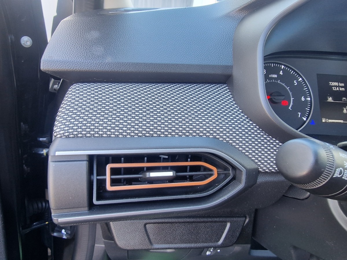 Dacia Sandero Stepway Express+*Navi*LED*DAB*R-Kamera