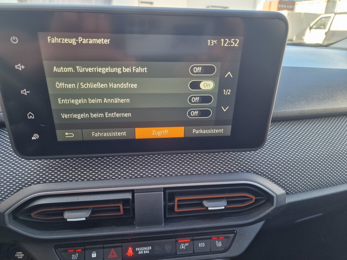 Dacia Sandero Stepway Express+*Navi*LED*DAB*R-Kamera