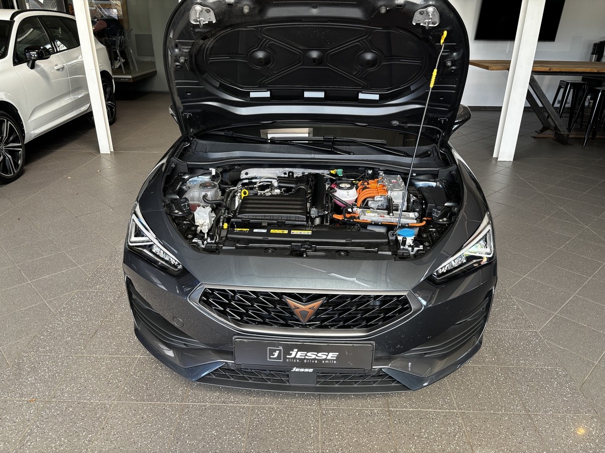 Cupra Leon Sportstourer 1.4 e-HYBRID LED Virtual ACC R.Cam