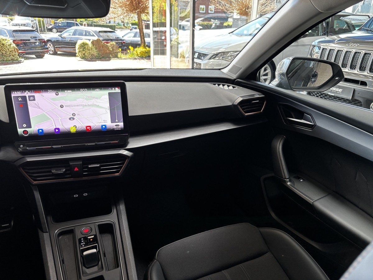 Cupra Leon Sportstourer 1.4 e-HYBRID LED Virtual ACC R.Cam