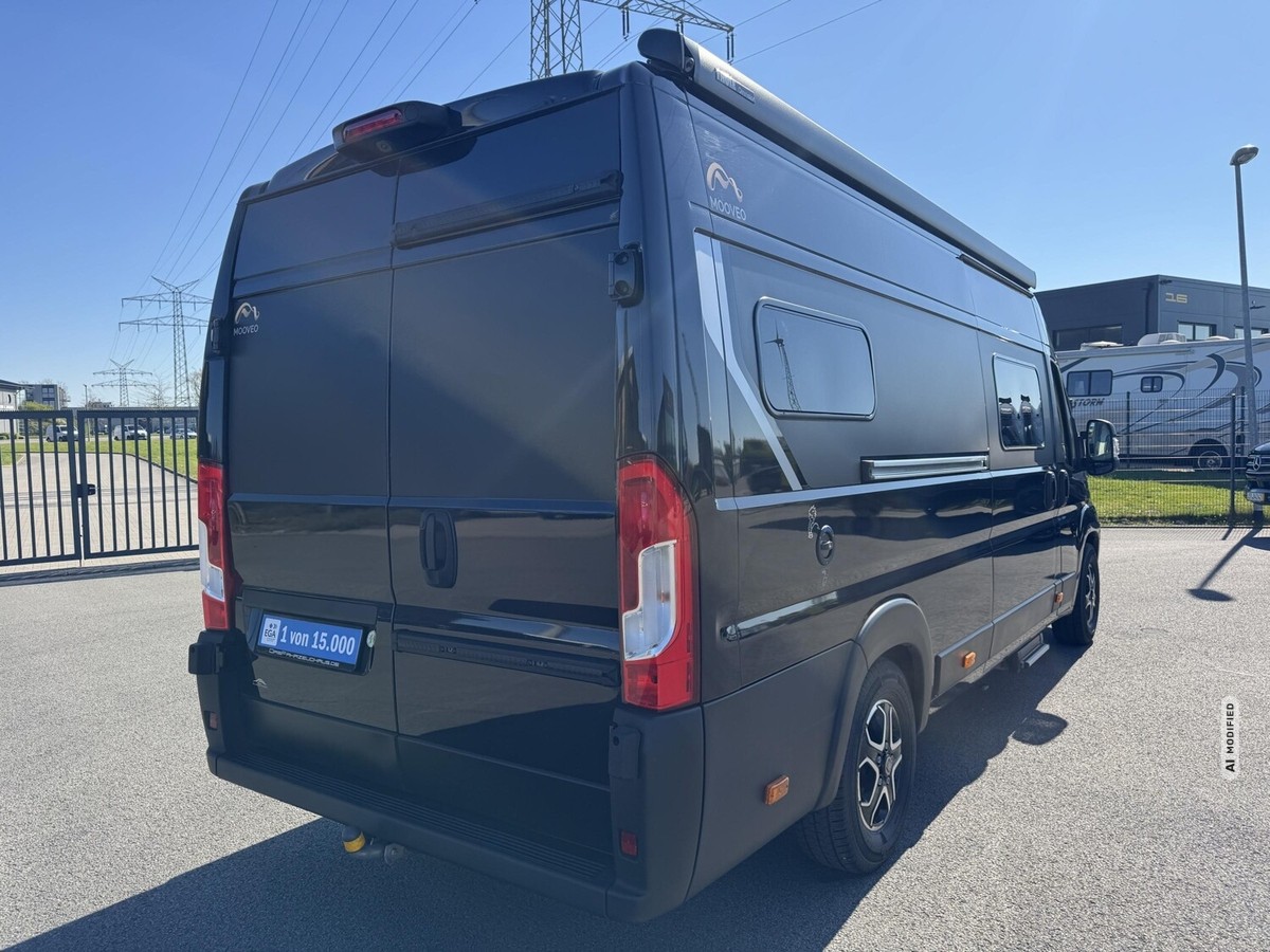 Mooveo Van 63 EB 180PS Automatik+Solar+AHK+Sat TV