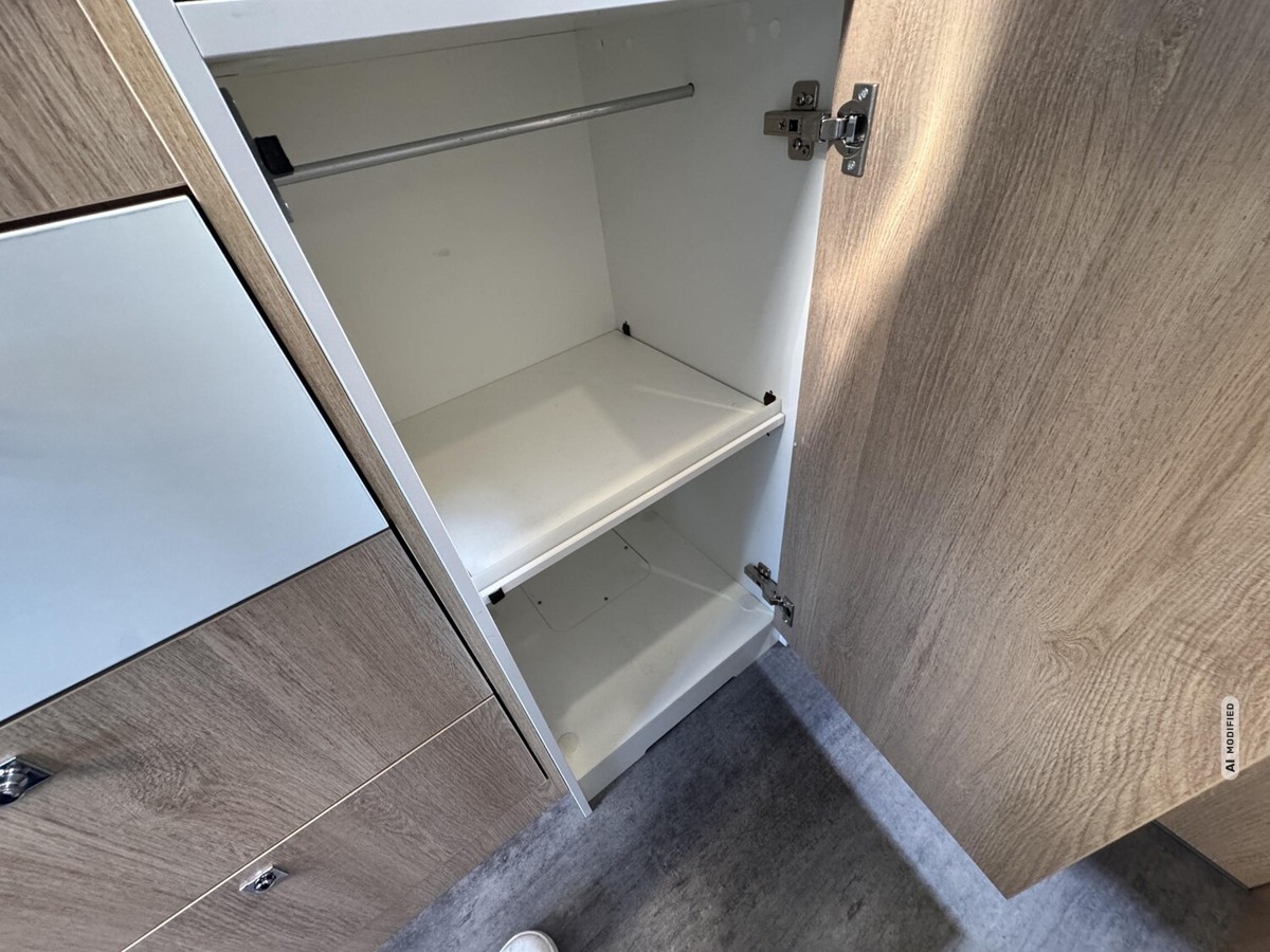 Mooveo Van 63 EB 180PS Automatik+Solar+AHK+Sat TV