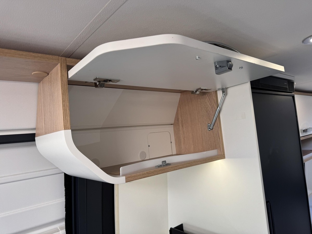 Mooveo Van 63 EB 180PS Automatik+Solar+AHK+Sat TV