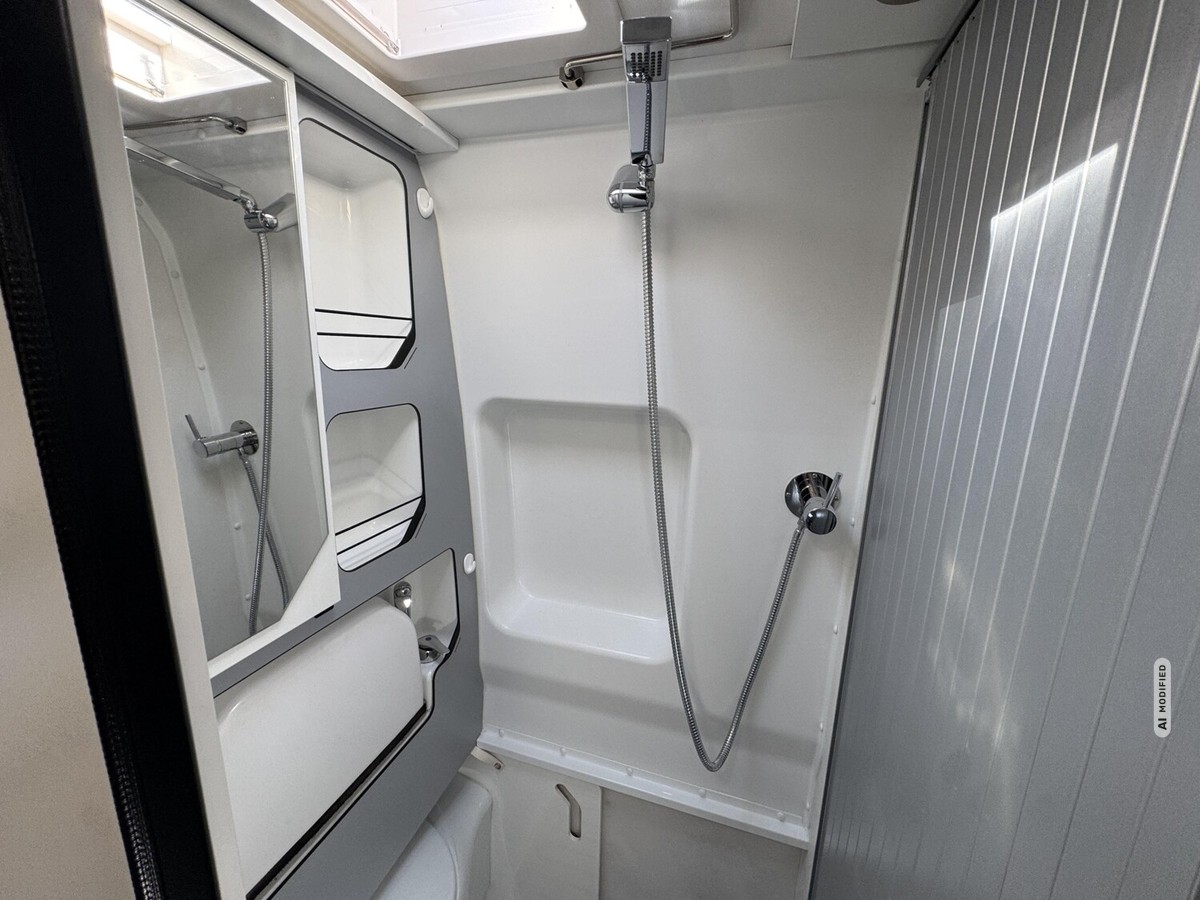 Mooveo Van 63 EB 180PS Automatik+Solar+AHK+Sat TV