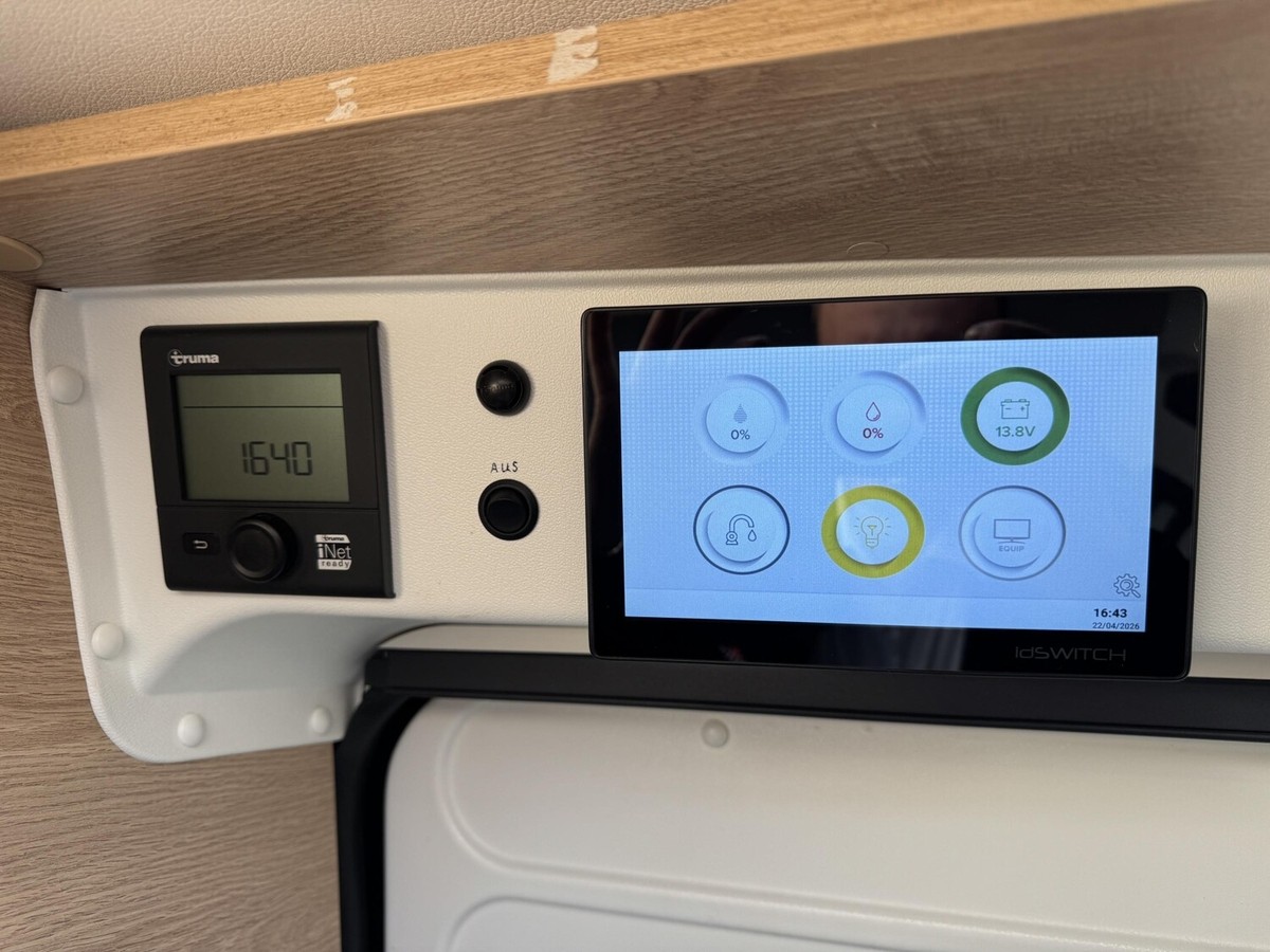 Mooveo Van 63 EB 180PS Automatik+Solar+AHK+Sat TV