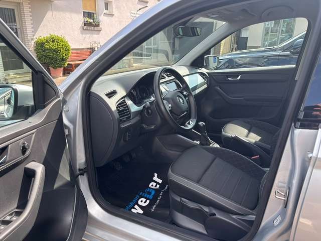 Skoda Fabia Ambition*Kombi*NAVIGATION*CARPLAY*SITZ-HZ*Tempomat