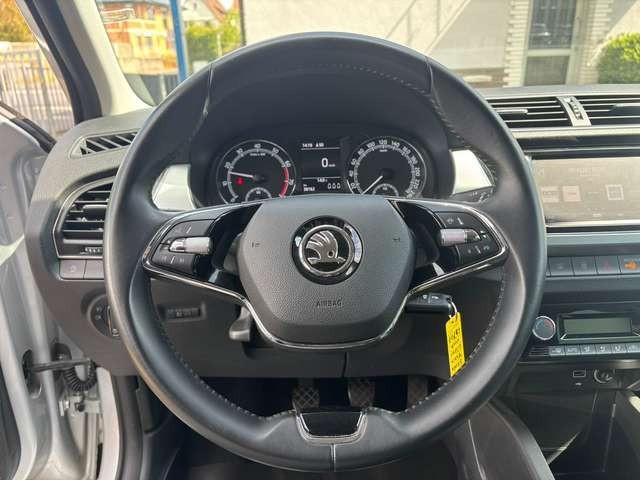 Skoda Fabia Ambition*Kombi*NAVIGATION*CARPLAY*SITZ-HZ*Tempomat
