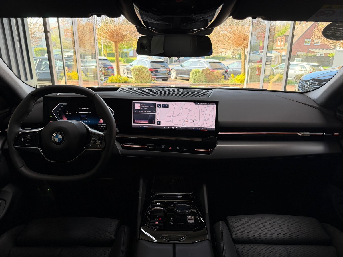 BMW 520 d LED HUD Gestik 360* H&K