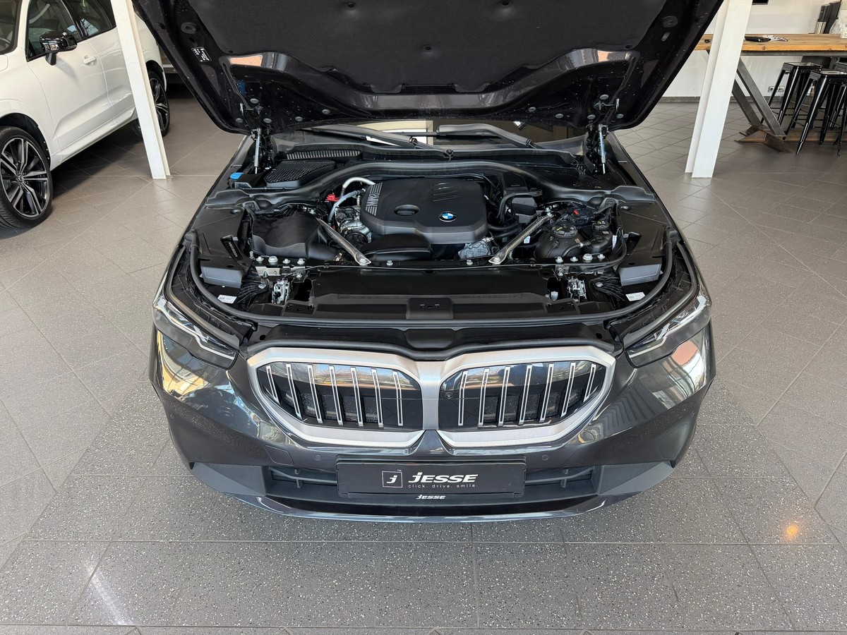 BMW 520 d LED HUD Gestik 360* H&K