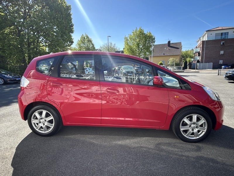 Honda Jazz 1.2 i TREND SERVO*KLIMA*RADIO*5 TÜRIG* NUR 44.000 KM