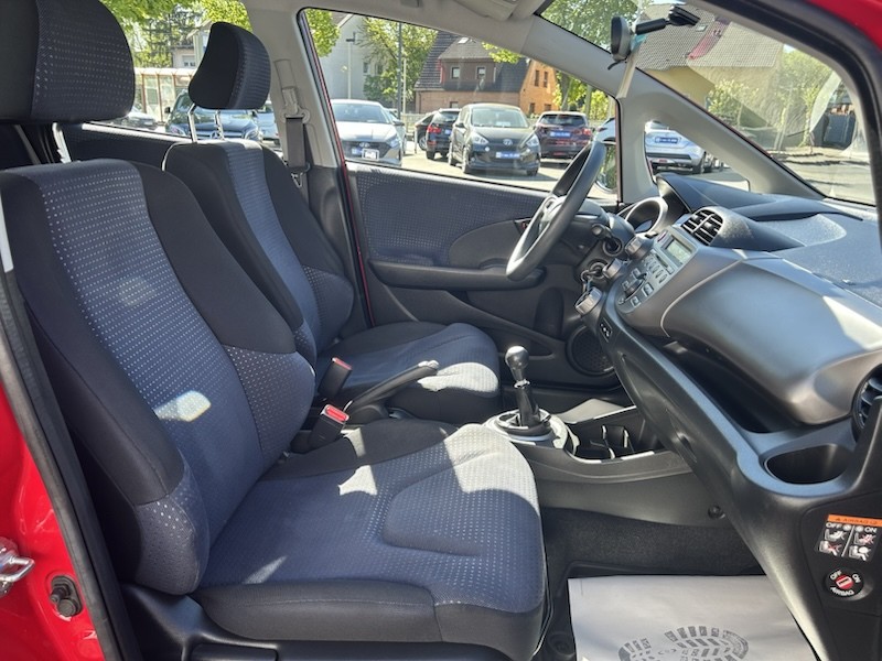 Honda Jazz 1.2 i TREND SERVO*KLIMA*RADIO*5 TÜRIG* NUR 44.000 KM