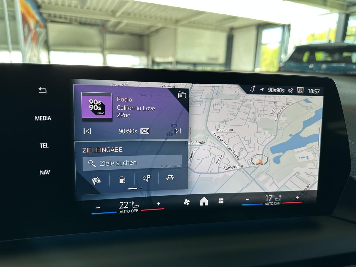 BMW 120i M Sport HUD H/K Audio Navi LED 360° Kamera