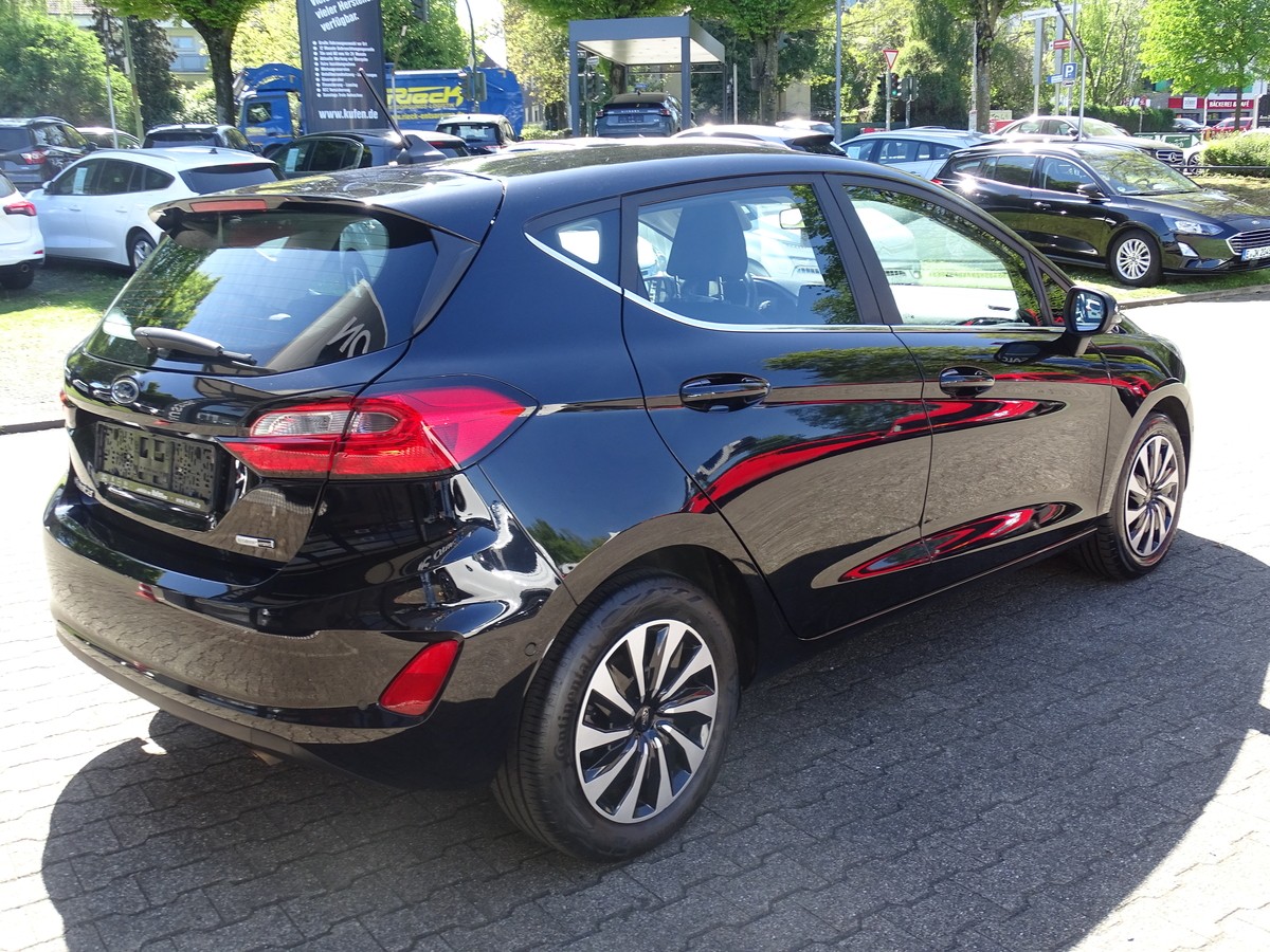 Ford Fiesta 1.0 EcoBoost Hybrid Titanium Automatik
