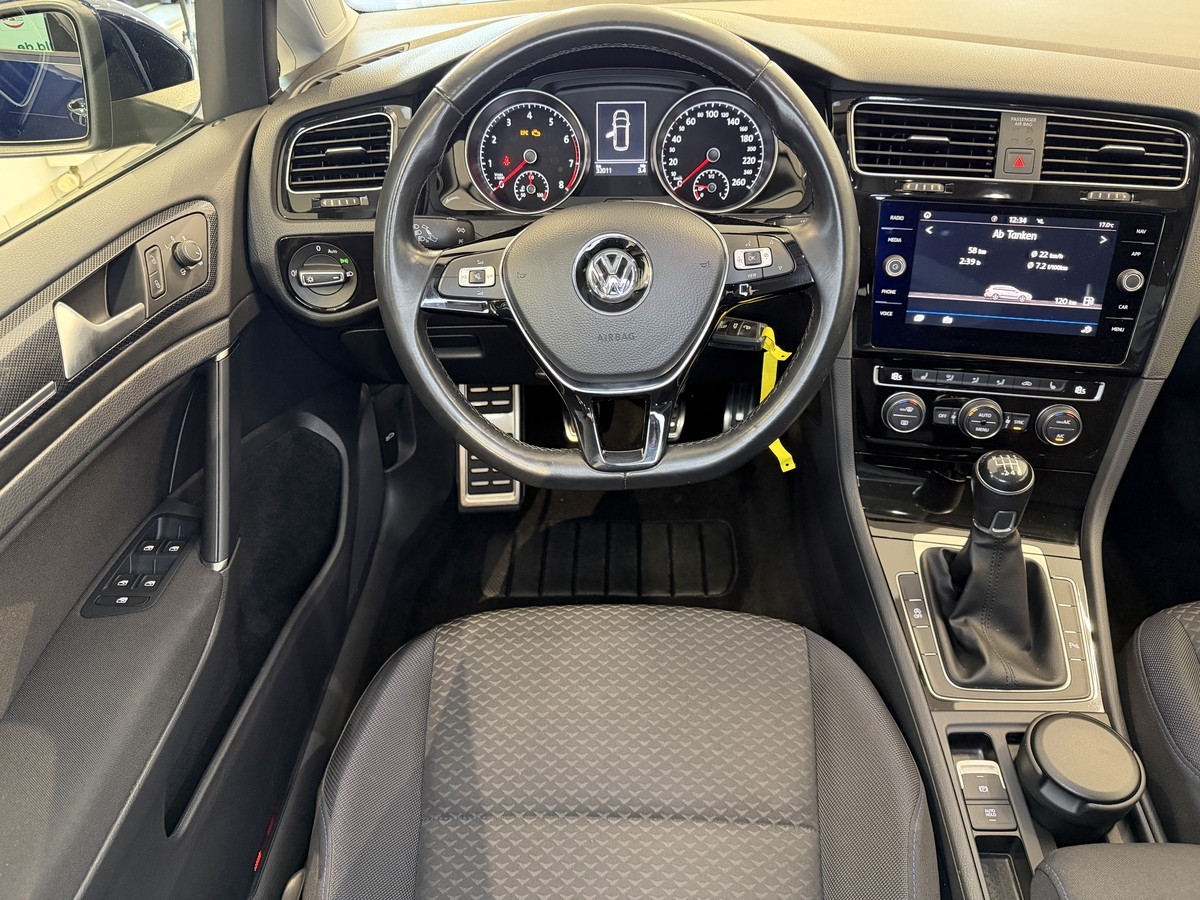 Volkswagen Golf VII 1.0 TSI United CarPlay*PDC*Allwetter* 
