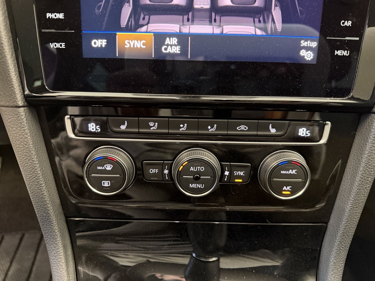Volkswagen Golf VII 1.0 TSI United CarPlay*PDC*Allwetter* 