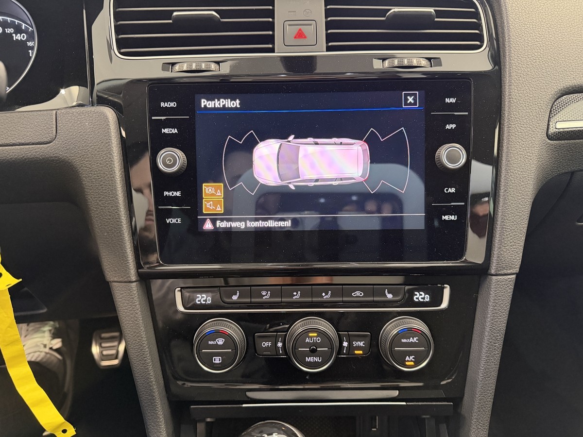 Volkswagen Golf VII 1.0 TSI United CarPlay*PDC*Allwetter* 