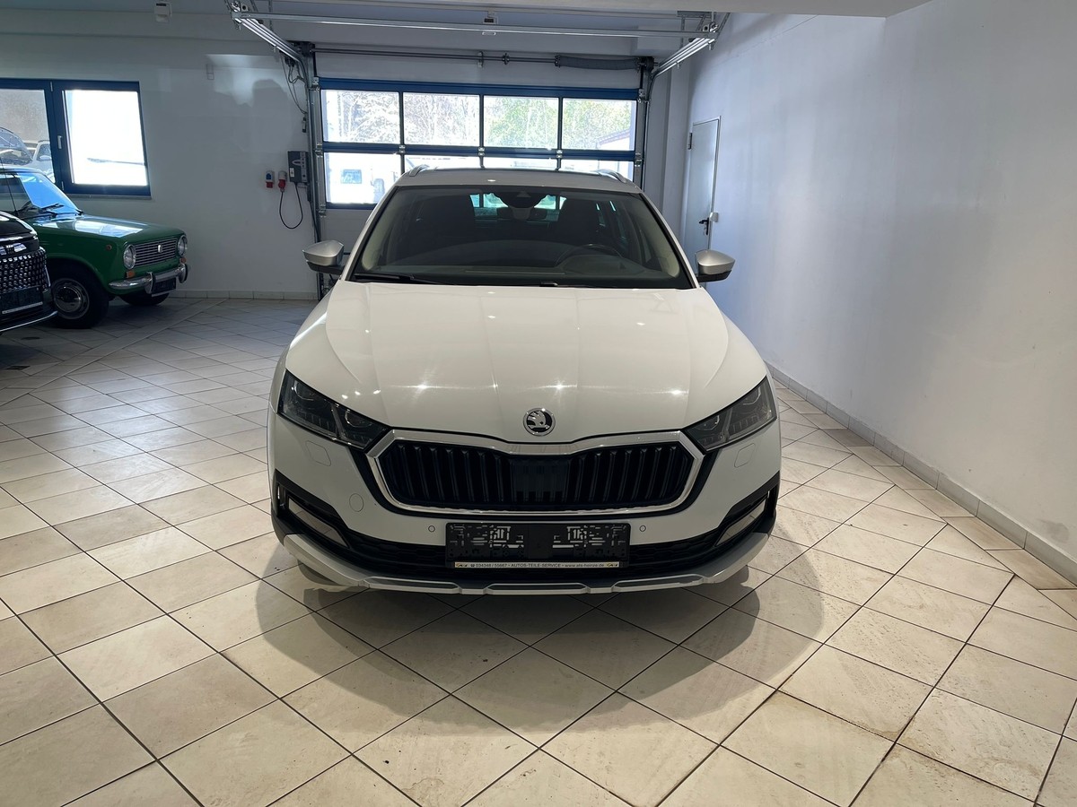 Skoda Octavia Combi Scout 2.0 TDI DSG 4x4