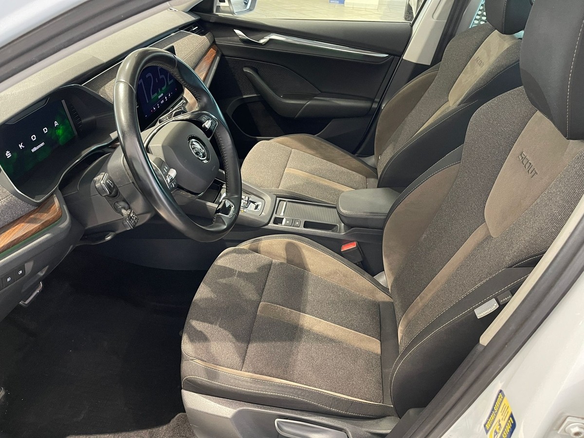Skoda Octavia Combi Scout 2.0 TDI DSG 4x4