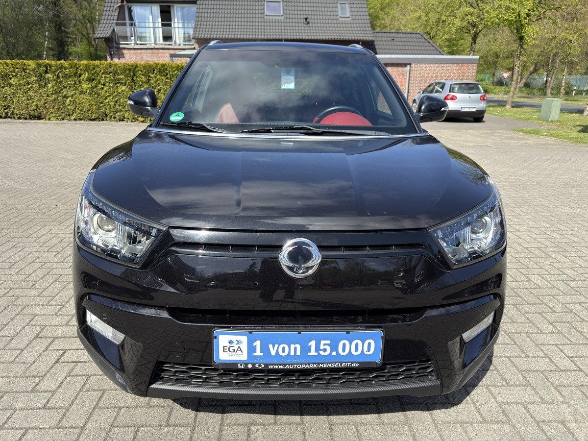 Ssangyong Tivoli Sapphire Red Rebel 1.6 P 6M/T 