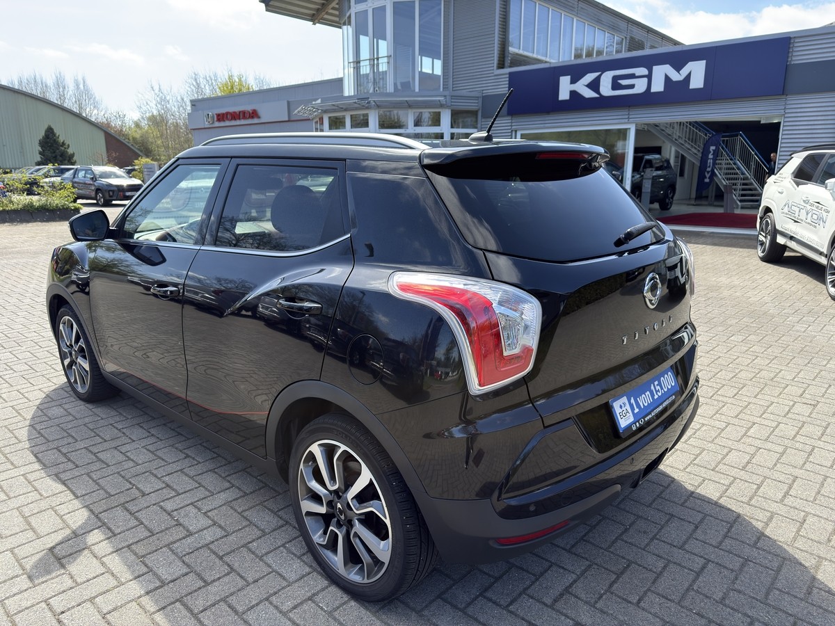 Ssangyong Tivoli Sapphire Red Rebel 1.6 P 6M/T 