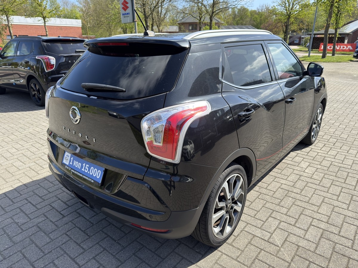 Ssangyong Tivoli Sapphire Red Rebel 1.6 P 6M/T 