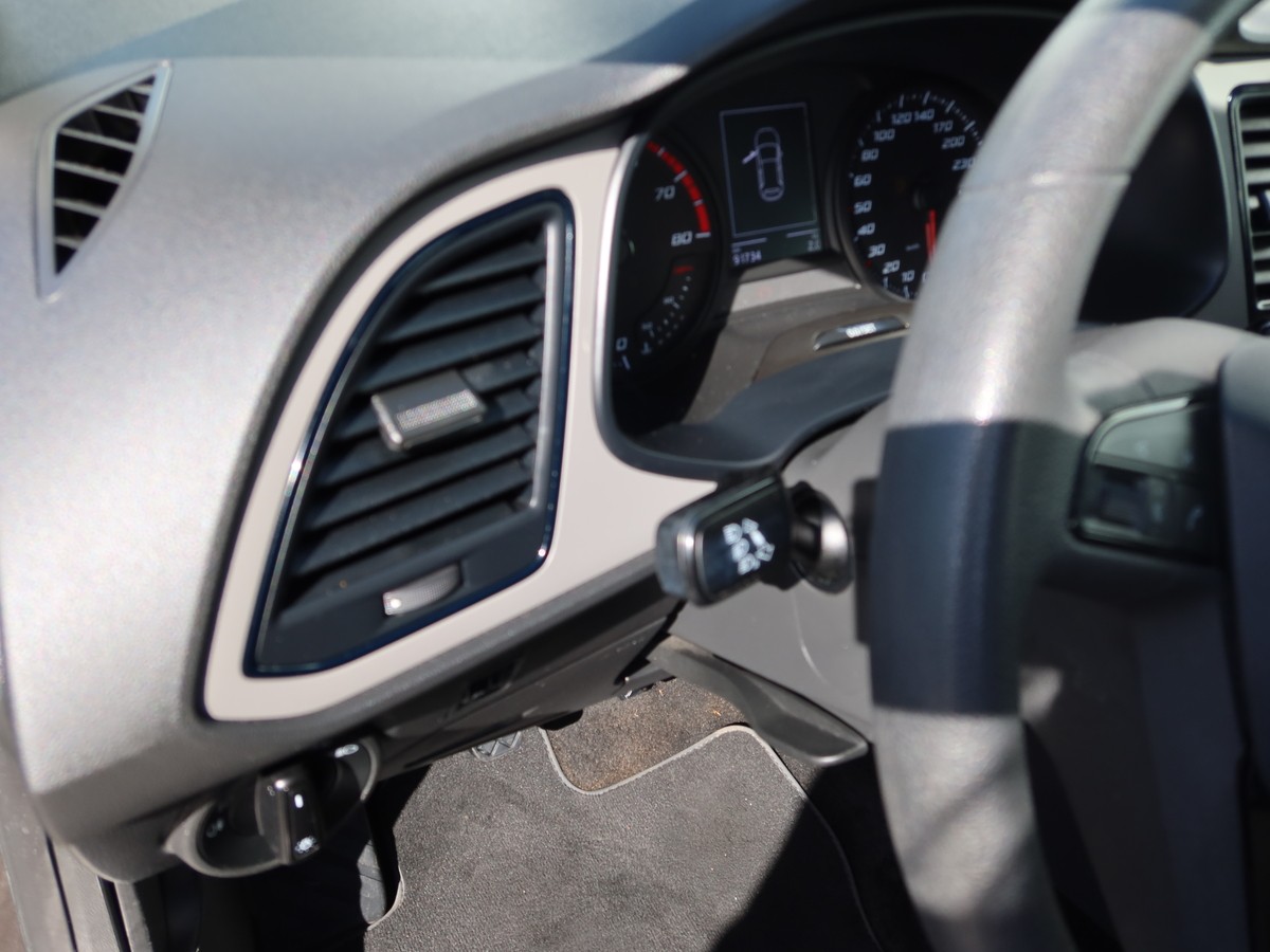 Seat Leon 1.2 TSI Reference*ALLWETTER*KLIMA*BLUETOOTH