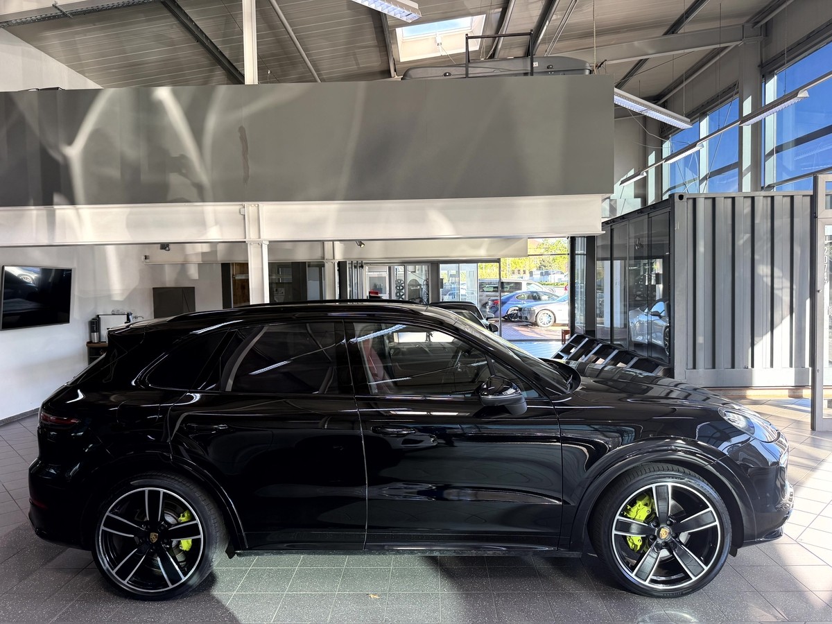 Porsche Cayenne E-Hybrid Sport-Design Chrono Pano HUD ACC 18-Wege