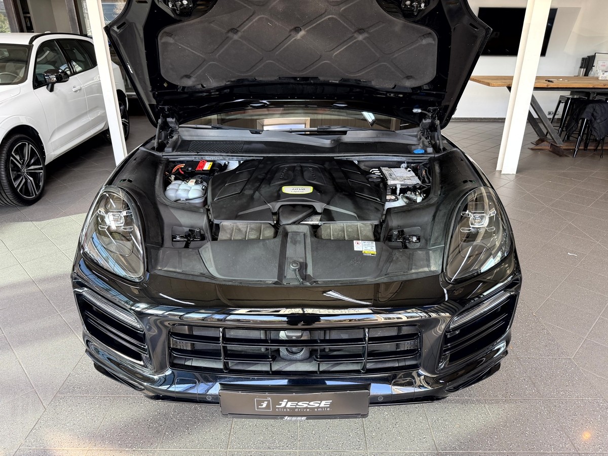 Porsche Cayenne E-Hybrid Sport-Design Chrono Pano HUD ACC 18-Wege