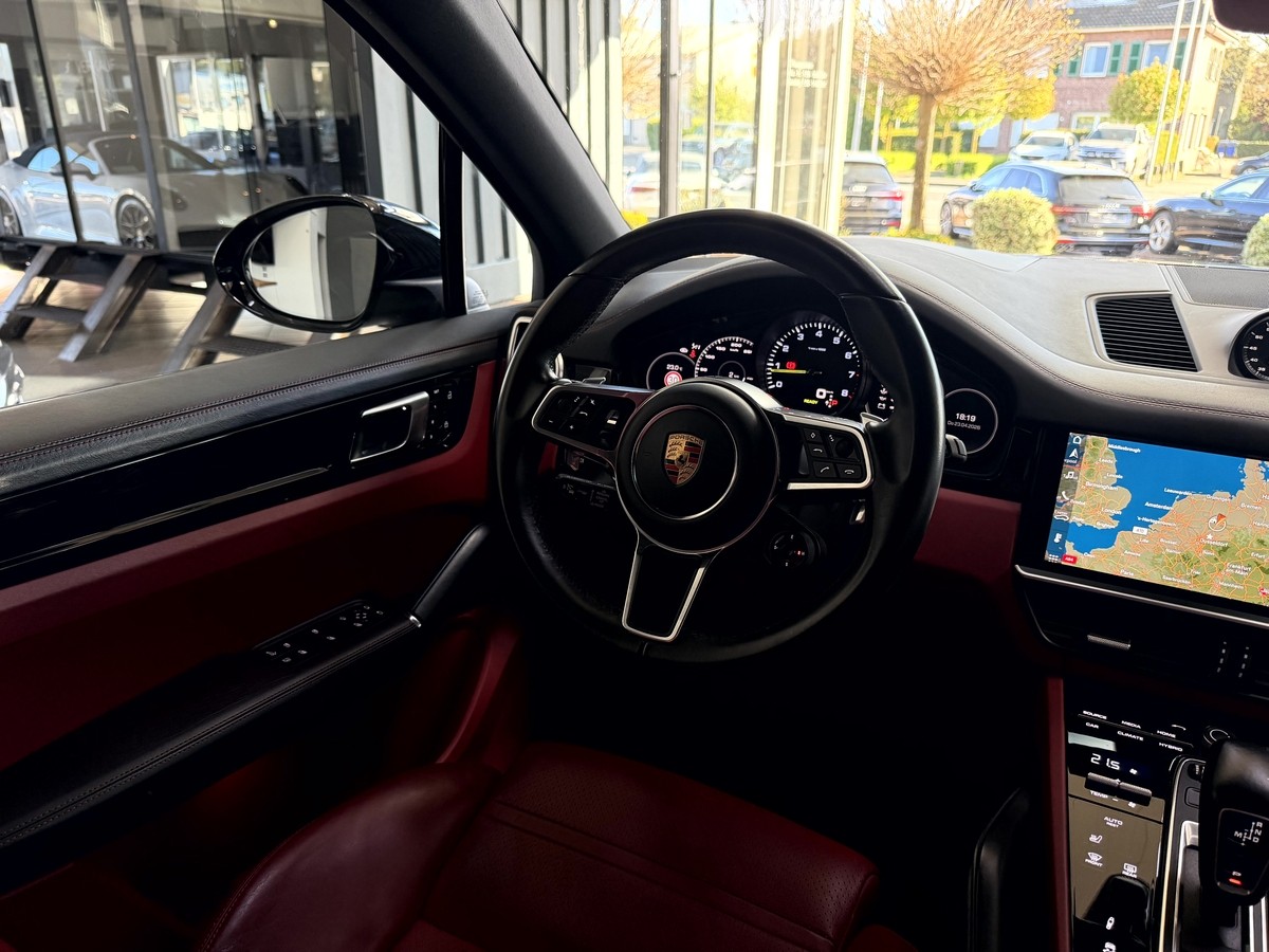 Porsche Cayenne E-Hybrid Sport-Design Chrono Pano HUD ACC 18-Wege