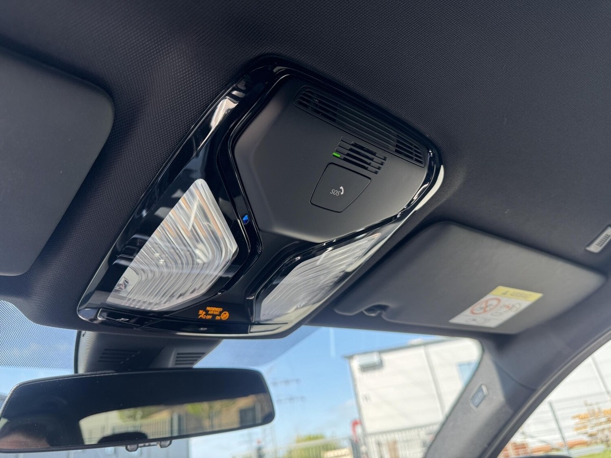BMW 320 i A+M-SportPaket+LED+PDC+Suprhalte