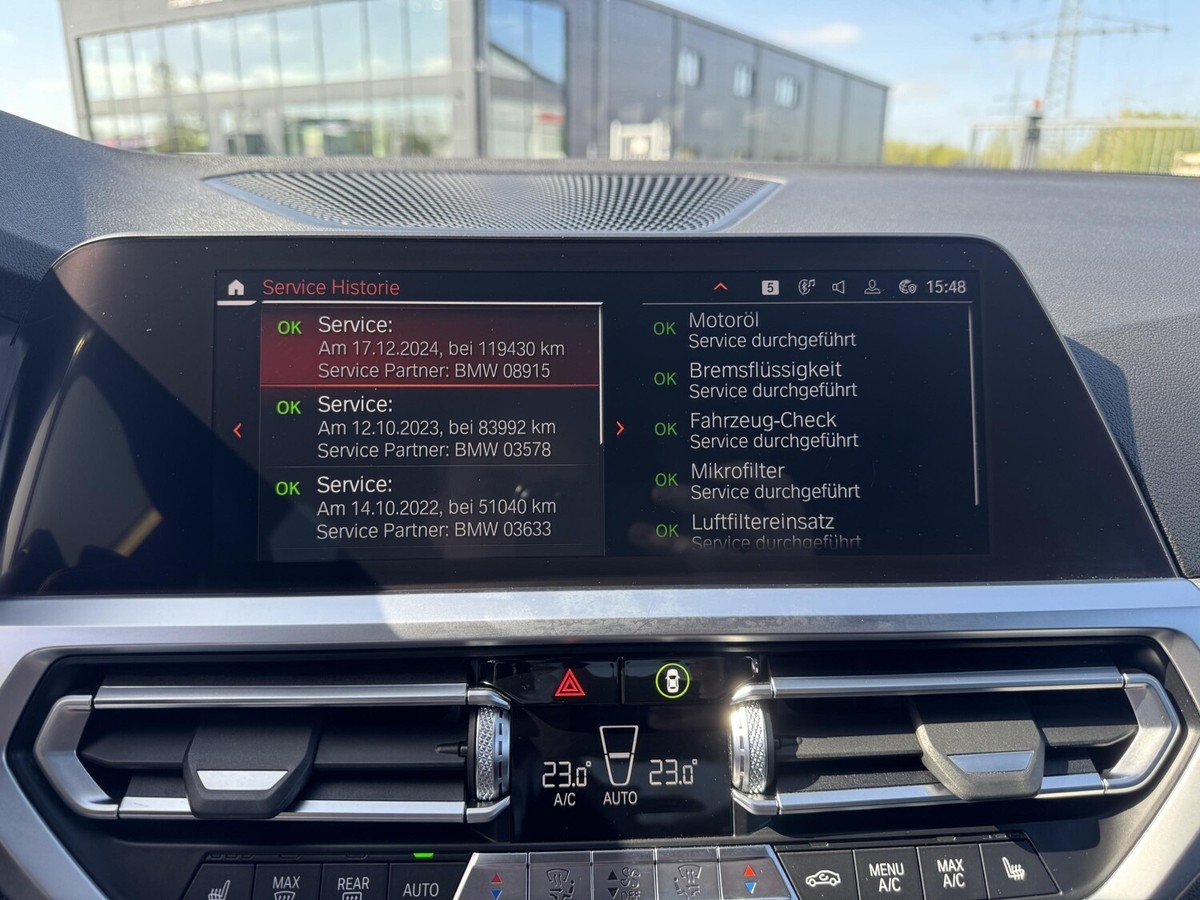 BMW 320 i A+M-SportPaket+LED+PDC+Suprhalte