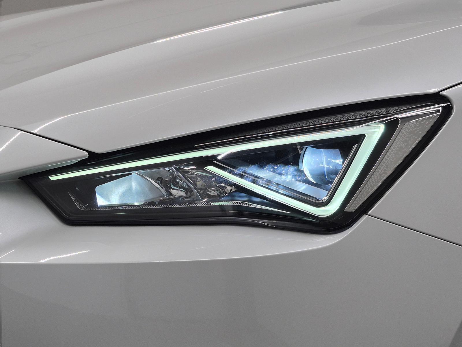 Seat Tarraco Xcellence LED/Nav/Beats/Pano/SHZ/Kam/AHK